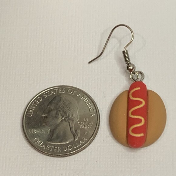 Hot Dog Earring, Funny Food Earring, Gift Idea, Cooking Earring, Chef Earring - Picture 4 of 6